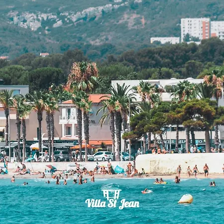 St Jean Vue Pied Dans L Eau דירה