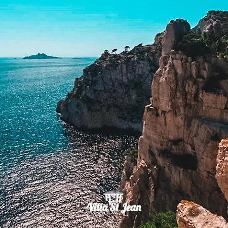 St Jean Vue Pied Dans L Eau דירה *